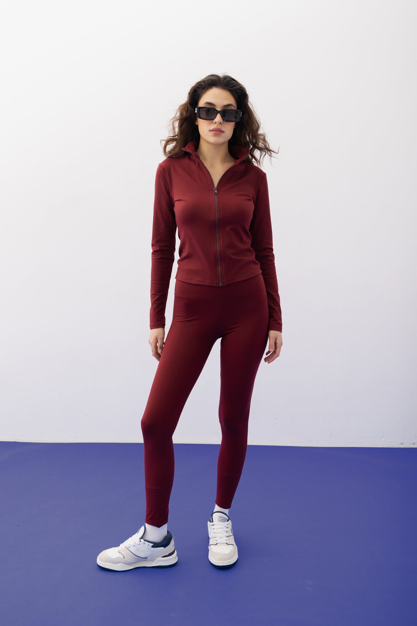 Подарунковий бокс #2 – рашгард та легінси в кольорі бордо