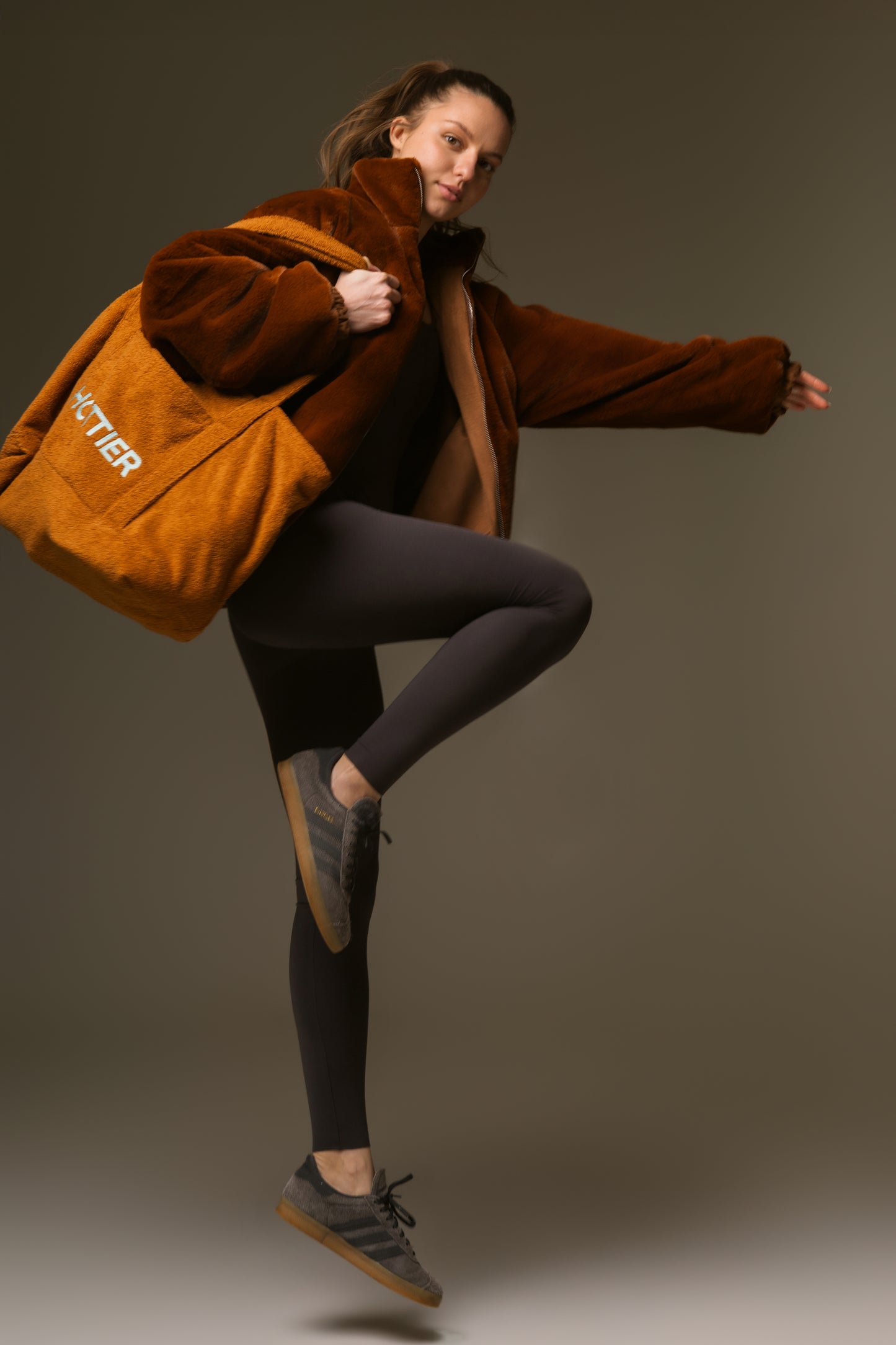 Куртка Faux Fur